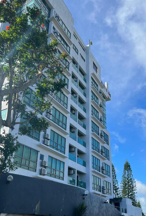 טגאיטאי One Tagaytay Place Hotel Suites Official Account מראה חיצוני תמונה