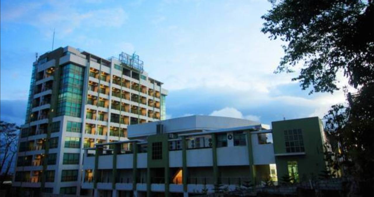 טגאיטאי One Tagaytay Place Hotel Suites Official Account מראה חיצוני תמונה